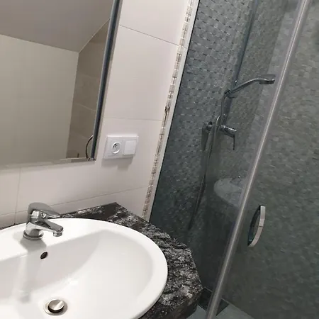 Zelwagi Habitación en casa particular