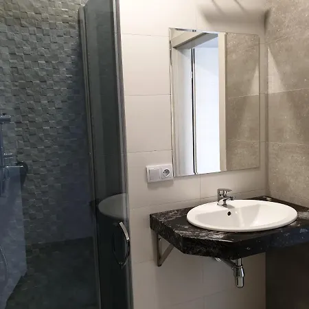 Проживание в семье Zelwagi